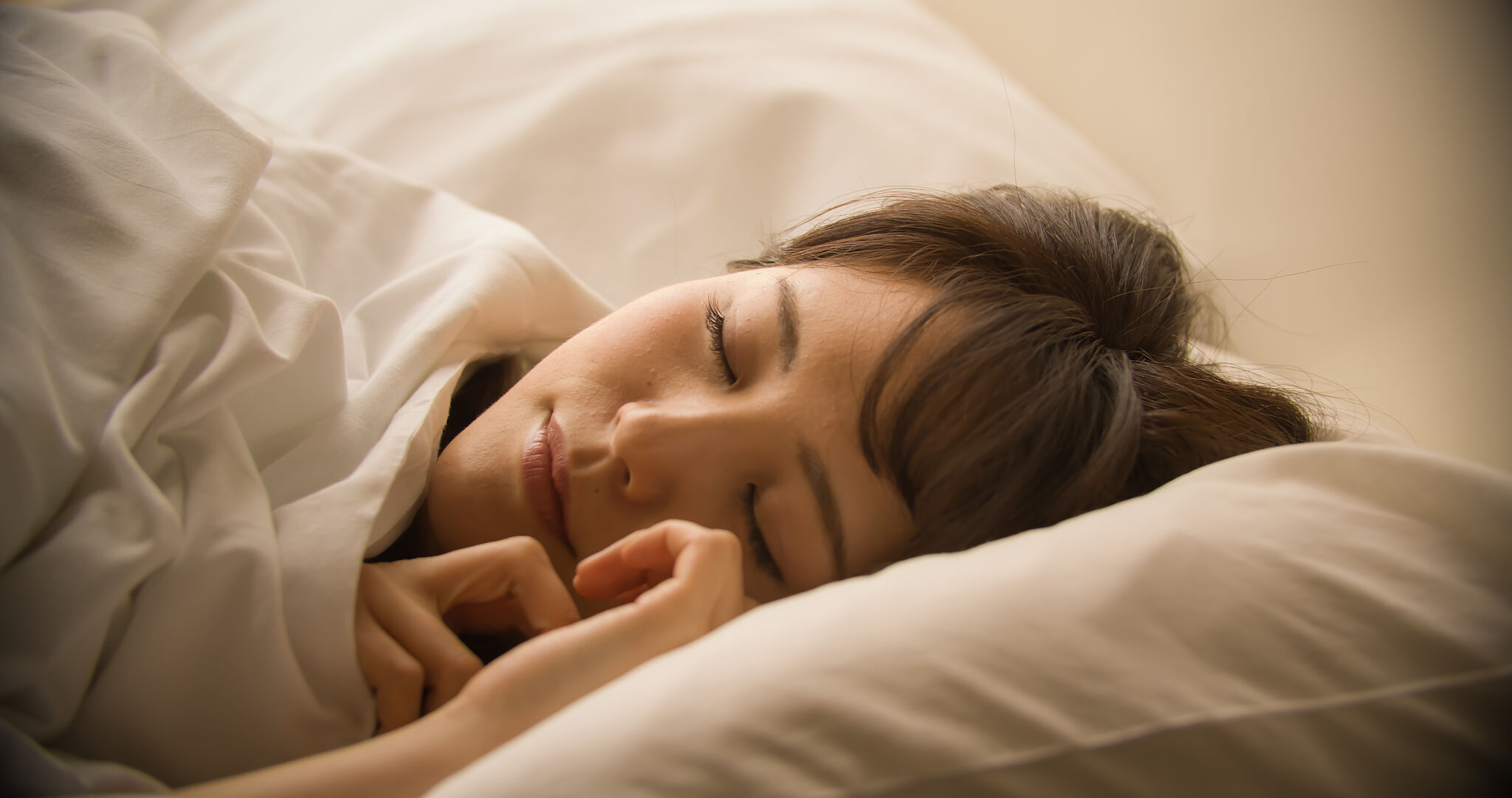 寝だめではなく質の高い睡眠をとることが大切