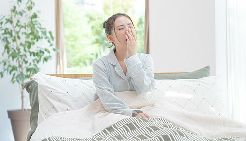 【医師監修】寝過ぎは体の不調のサイン？原因や対処法について