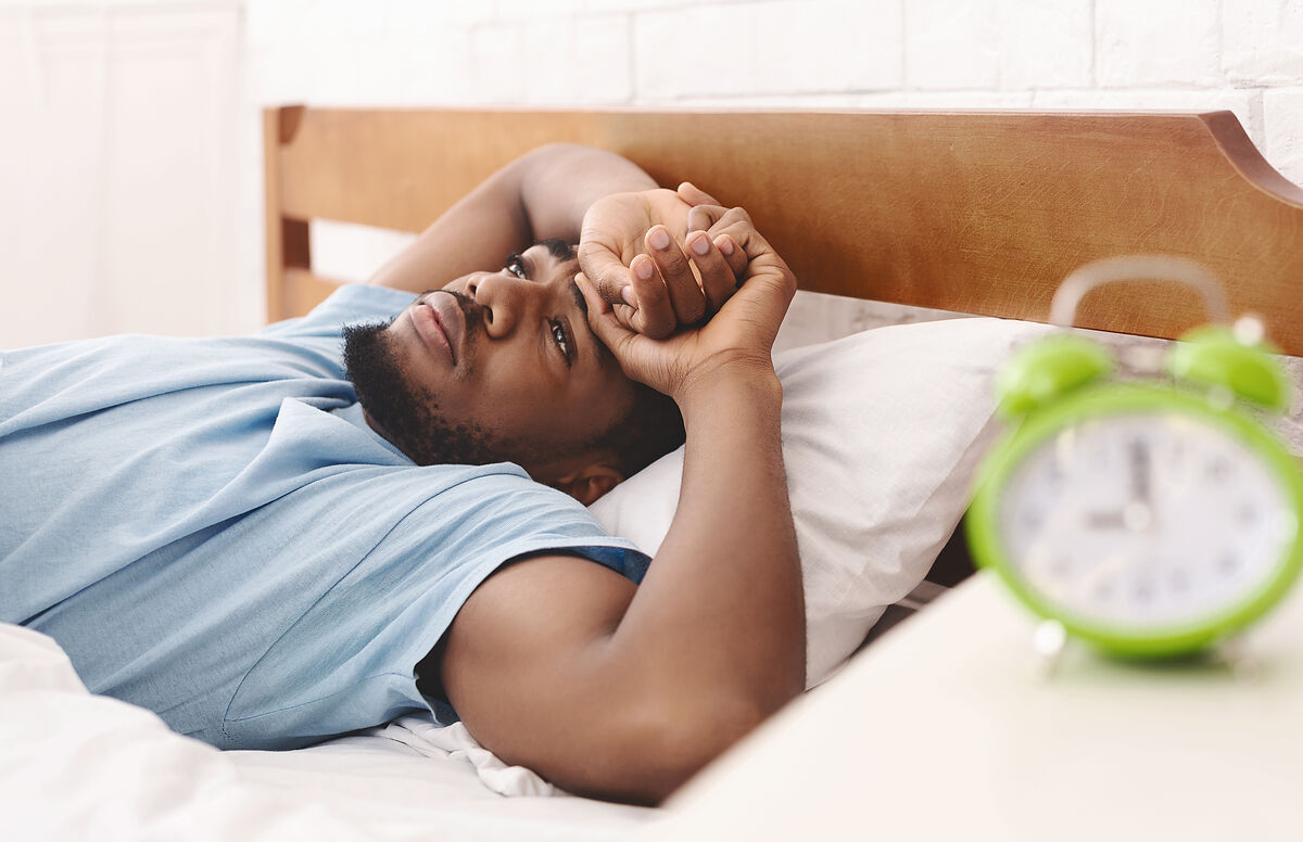 8時間睡眠は本当に良いの？正しく眠れていない場合の状態も分かりやすく解説
