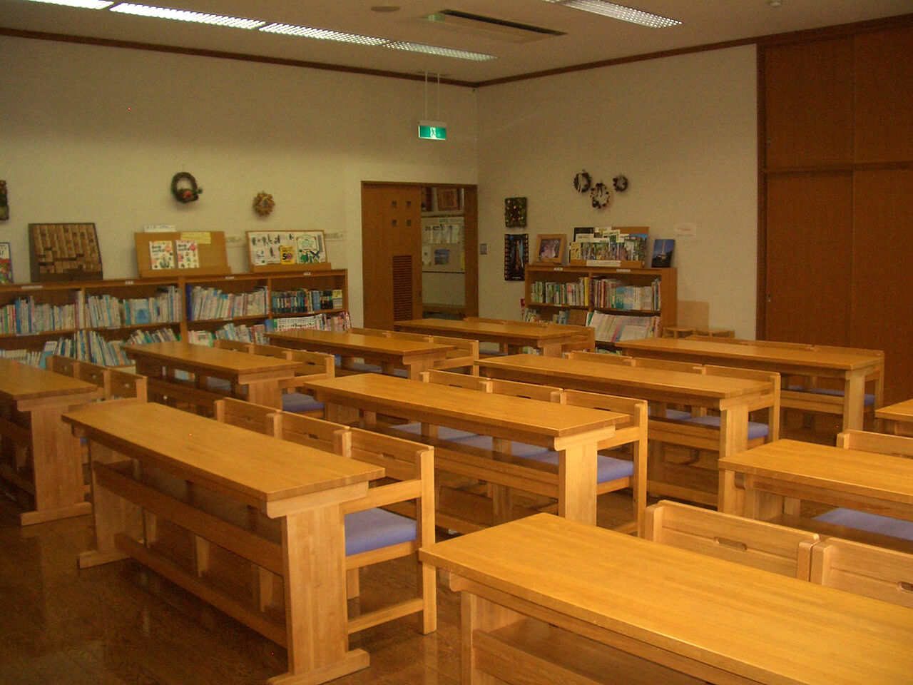 学習室および図書コーナーの画像
