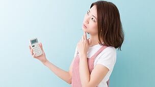 消費者金融でお金を借りるとどうなる？カードローンのデメリットも含めて正しく解説