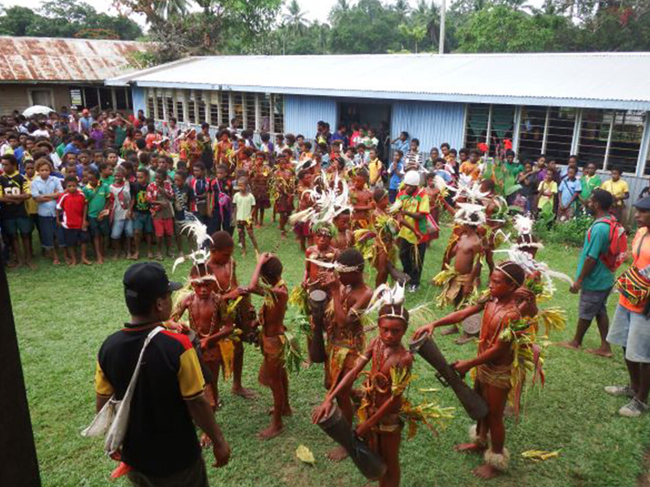 パプアニューギニアの子どもたち